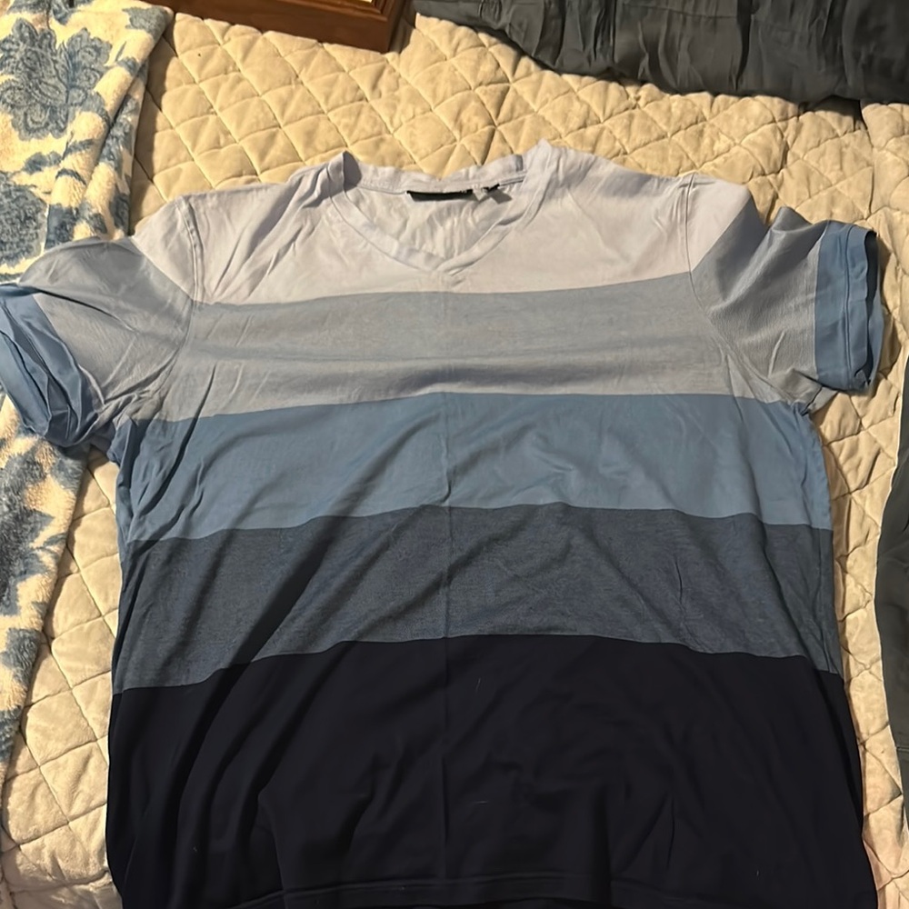 Murano Men's Blue Gradient V-Neck Shirt